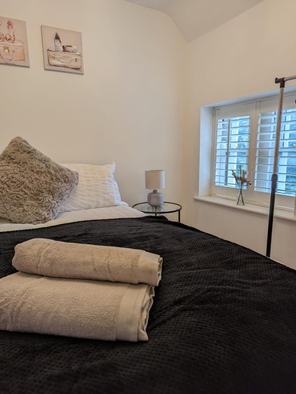 2-Bed Apartment Heart Of 卡迪夫 外观 照片
