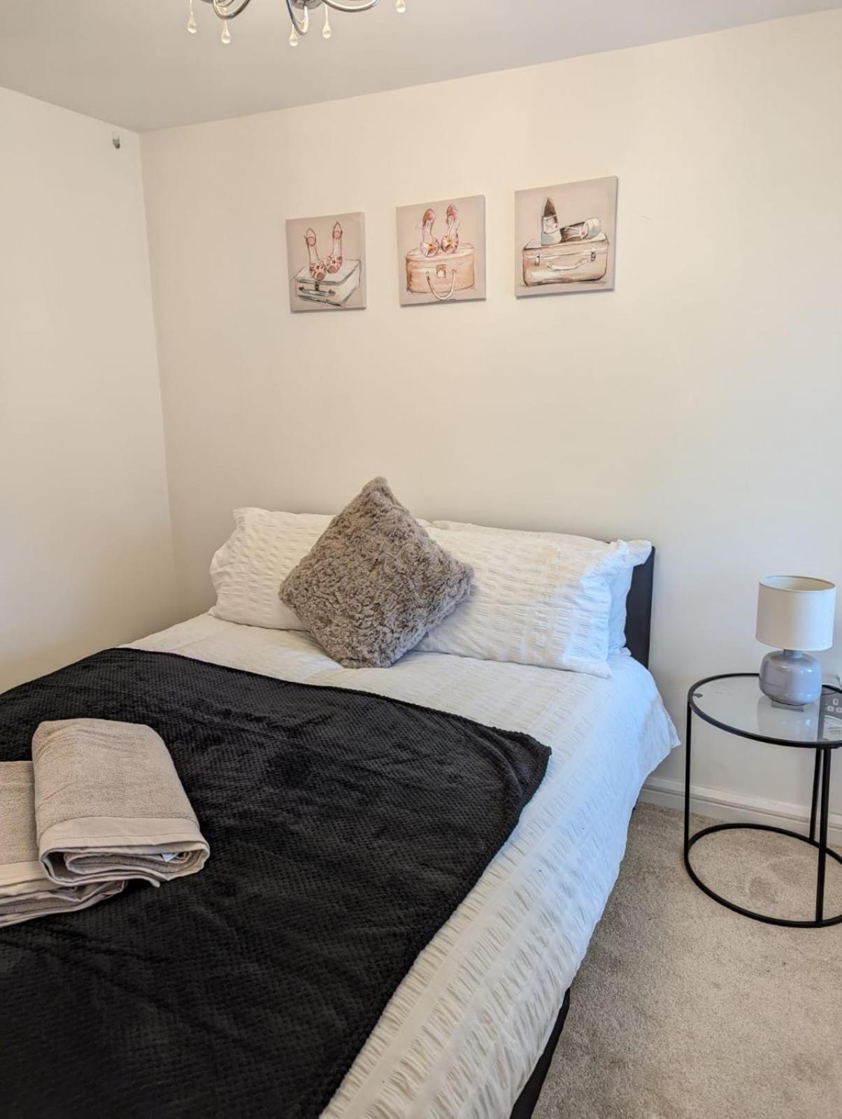 2-Bed Apartment Heart Of 卡迪夫 外观 照片